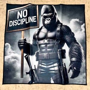 NWOT Gorilla Graphic Rug